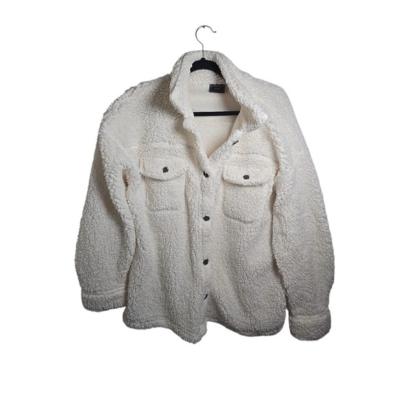 32‎ Degrees Teddy Sherpa Jacket Women's M/L Cozy Fuzzy Button Up Shacket Cream - Picture 3 of 9